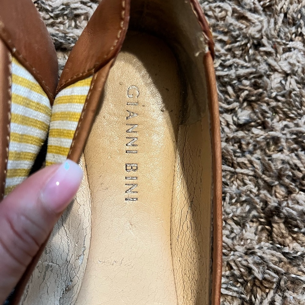 Gianni Bini flats-Super cute nautical themed!! Used, but still have life!
